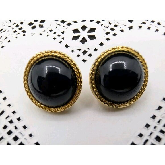 Vtg LCi Liz Claiborne Earrings Pierced Faux Onyx Domed Cabochon gold trim  0.75" - Picture 1 of 9